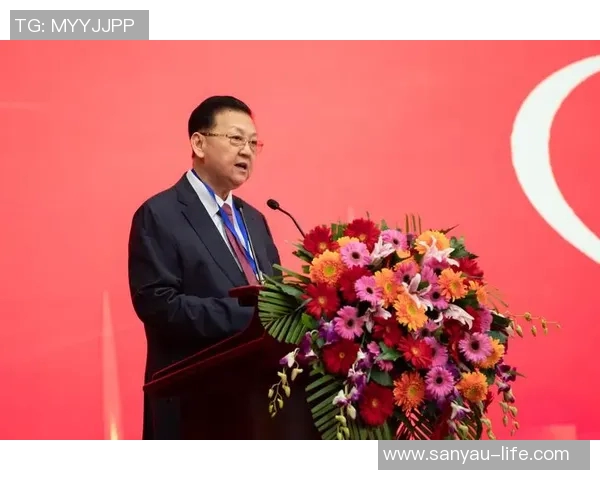 金鹰飞翔体育俱乐部携手共创健康生活新篇章与青少年共同成长